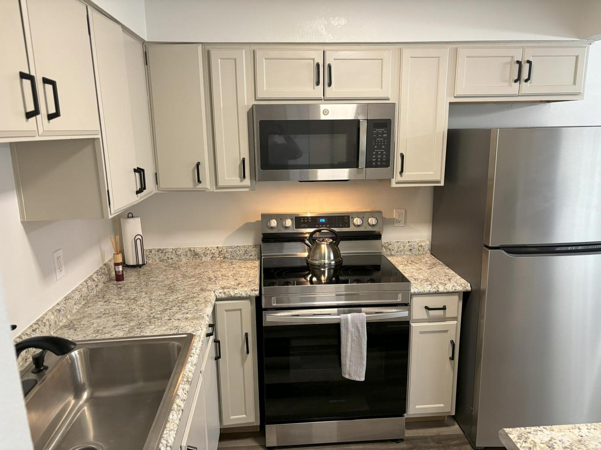 Granite City Peaceful Park 2 Bedroom Remodeled Family Suite מראה חיצוני תמונה